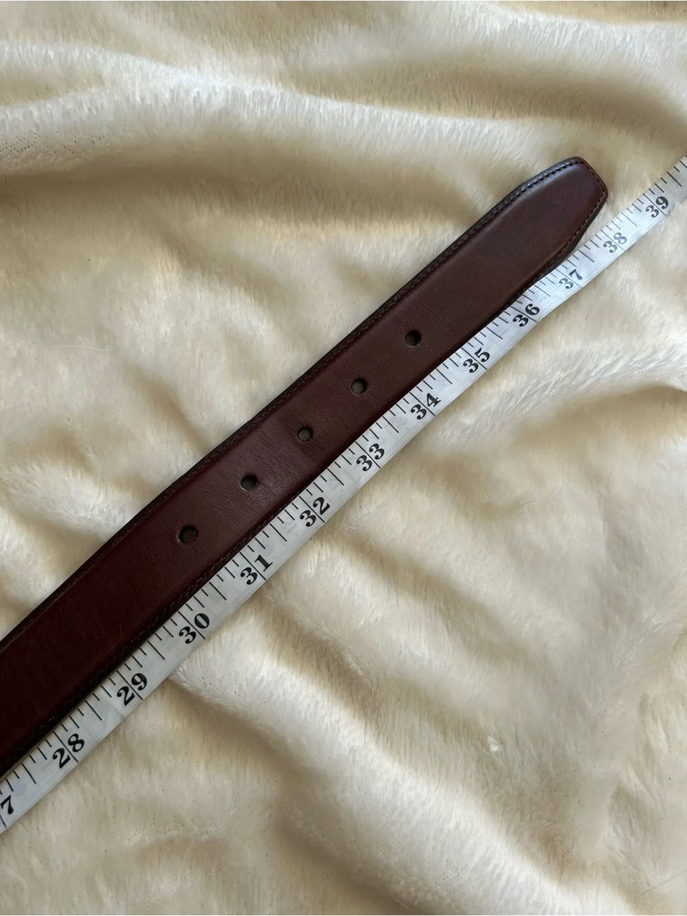 Banana Republic reddish brown leather classic silver buckle belt 32